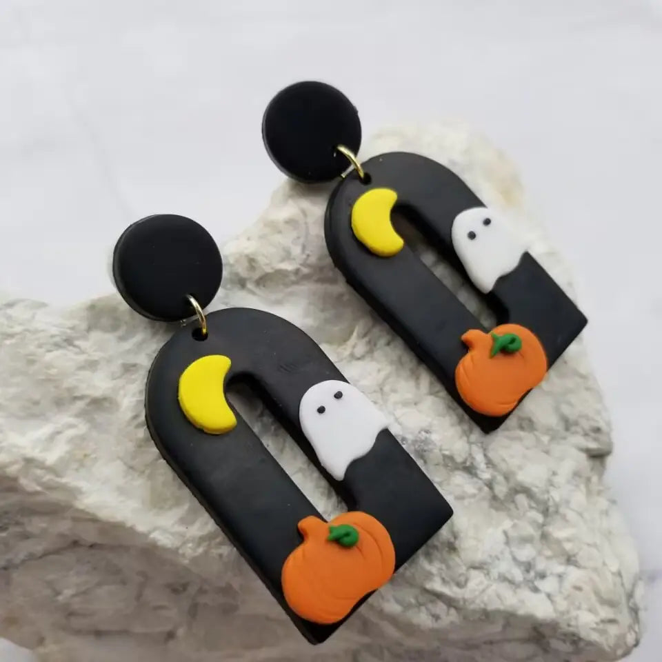 Nighttime Halloween earrings