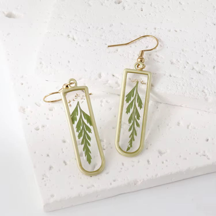 Resin flower earrings