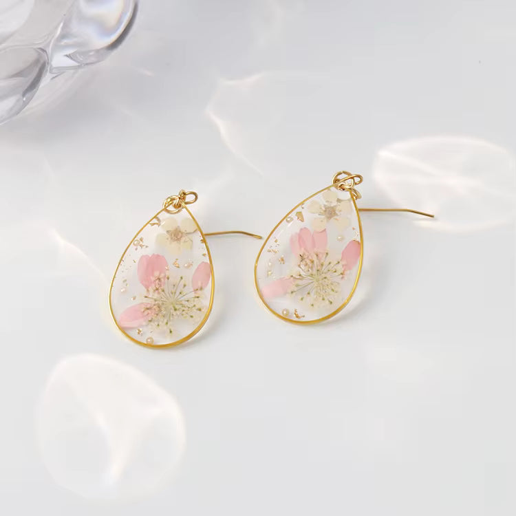 Pear shaped resin flower earrings
