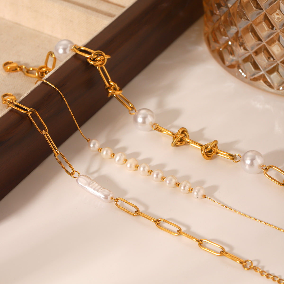 Pearl bracelet set