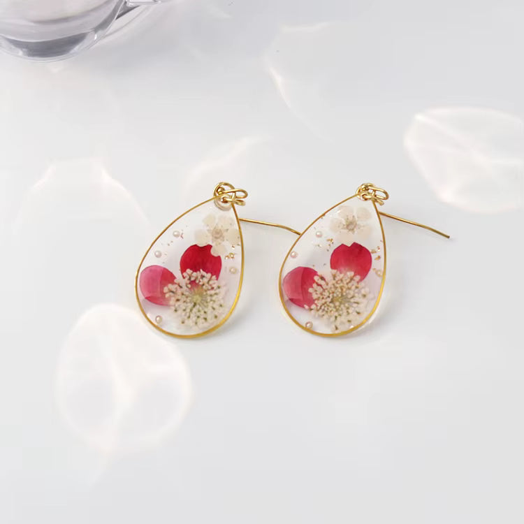 Pear shaped resin flower earrings