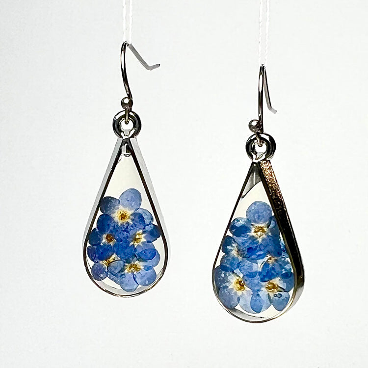 Blue teardrop flower earrings