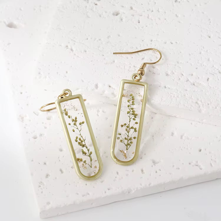 Resin flower earrings