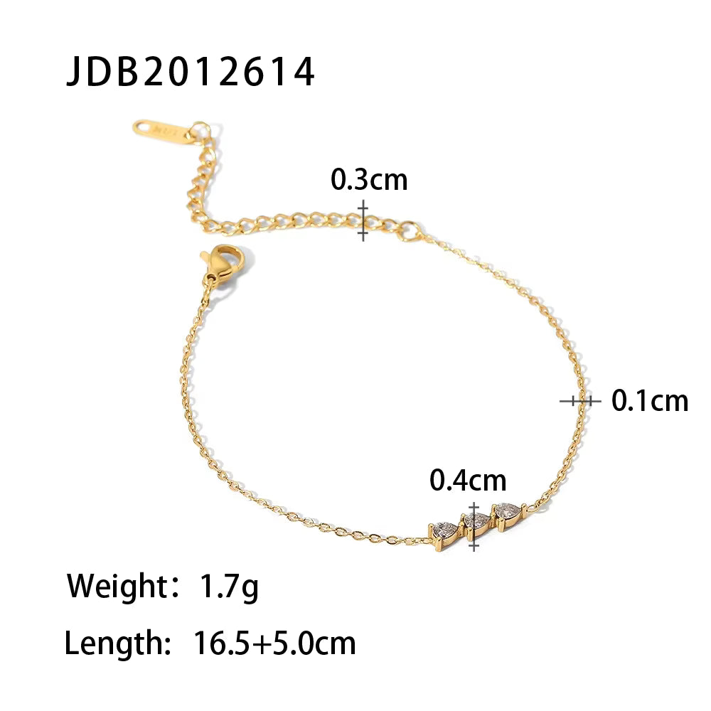 Emerald bracelet set