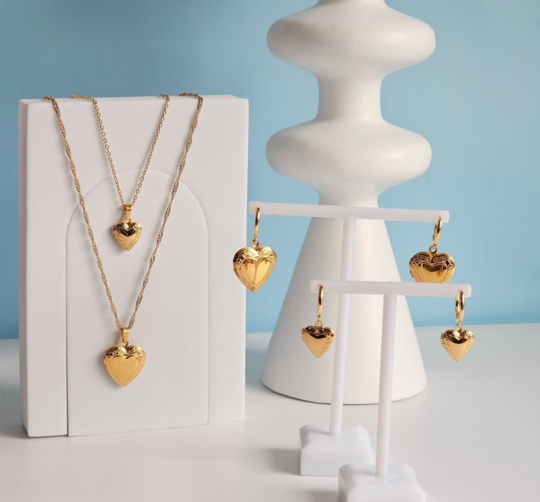Heart locket