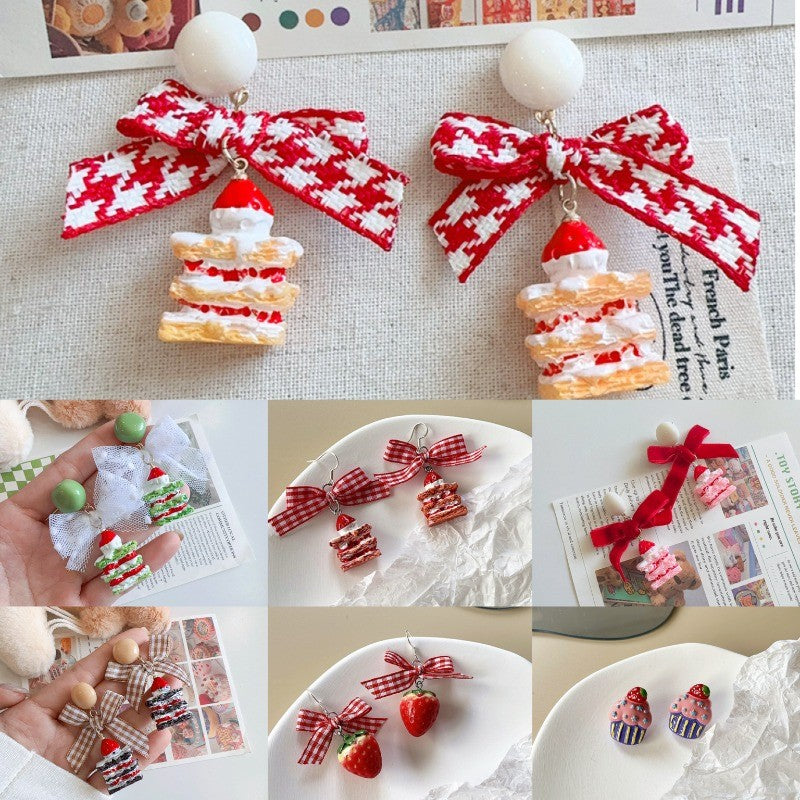 Cake earrings