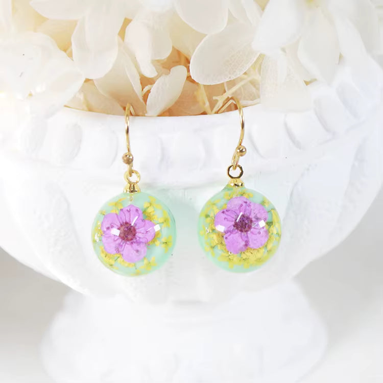 Round flower earrings
