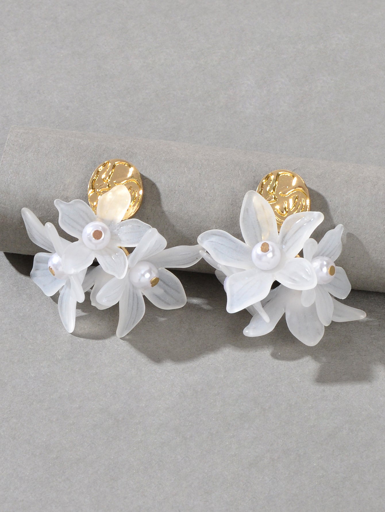 Boho Luxury White Resin Petal Drop Flower Exaggerated Floral Earrings