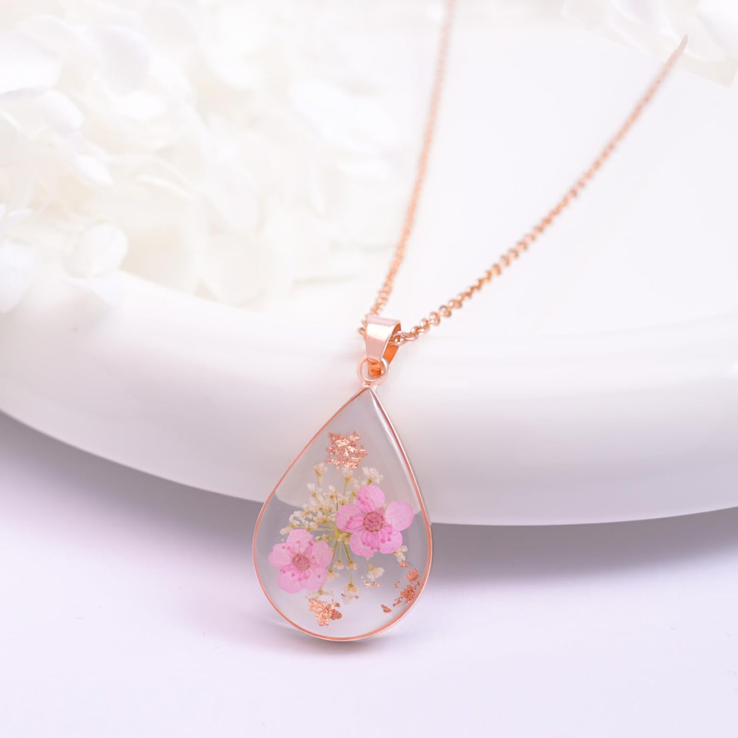 Hefestus Real Pressed Flower Necklace for Women, Handmade Boho Chic Dangle Design, Unique Floral Jewelry, Cute and Thoughtful Gift for Christmas, Valentine’s & Mother’s Day