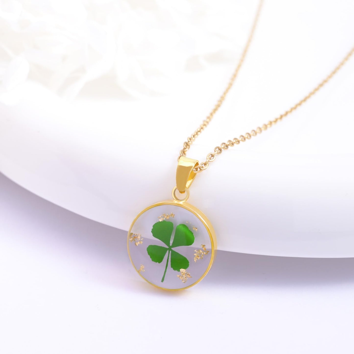 Hefestus Real Pressed Flower Necklace for Women, Handmade Boho Chic Dangle Design, Unique Floral Jewelry, Cute and Thoughtful Gift for Christmas, Valentine’s & Mother’s Day