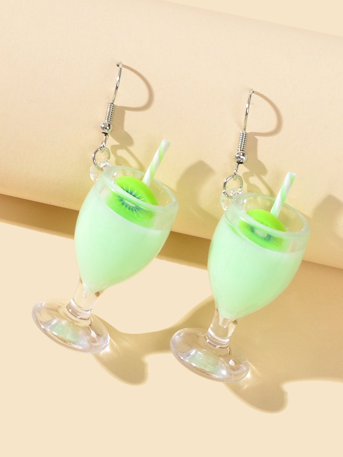 Creative Designer Jewellery Green Resin Fruit Kiwi Drink Chunky Hook
