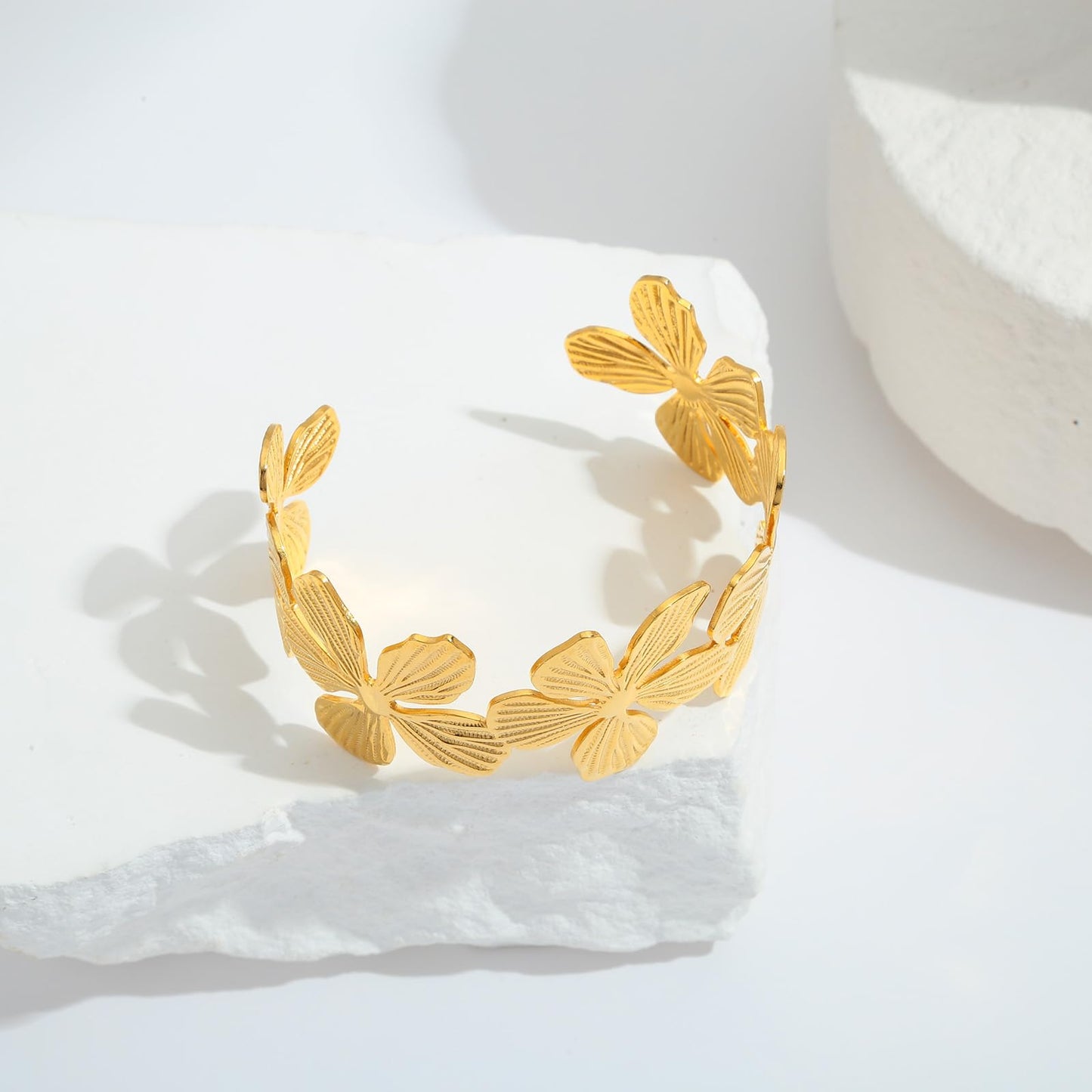 WOWORAMA Chunky Gold Cuff Bracelets for Women Vintage Gold Flower Butterfly Bracelet Trendy Boho Wide Open Cuff Bangles Matte Statement Bracelet