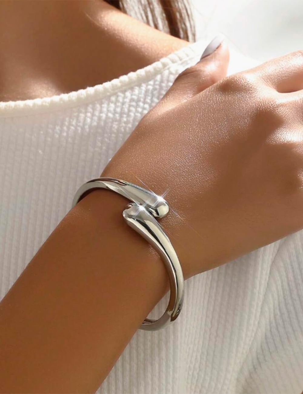 Chunky Gold Bangle Bracelets for Women, Dainty 14k Gold Plated Big Stackable Bangles Set, Trendy Statement Cuff Bracelet Stack Summer Beach Jewelry Gifts