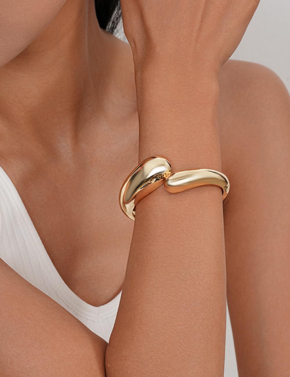 Chunky Gold Bangle Bracelets for Women, Dainty 14k Gold Plated Big Stackable Bangles Set, Trendy Statement Cuff Bracelet Stack Summer Beach Jewelry Gifts