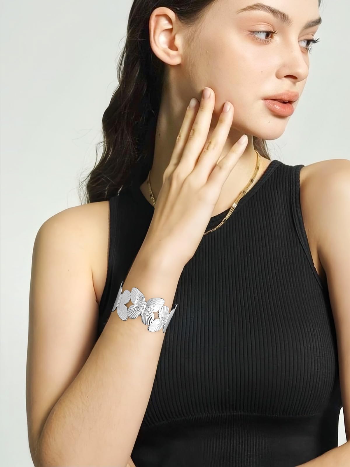WOWORAMA Chunky Gold Cuff Bracelets for Women Vintage Gold Flower Butterfly Bracelet Trendy Boho Wide Open Cuff Bangles Matte Statement Bracelet