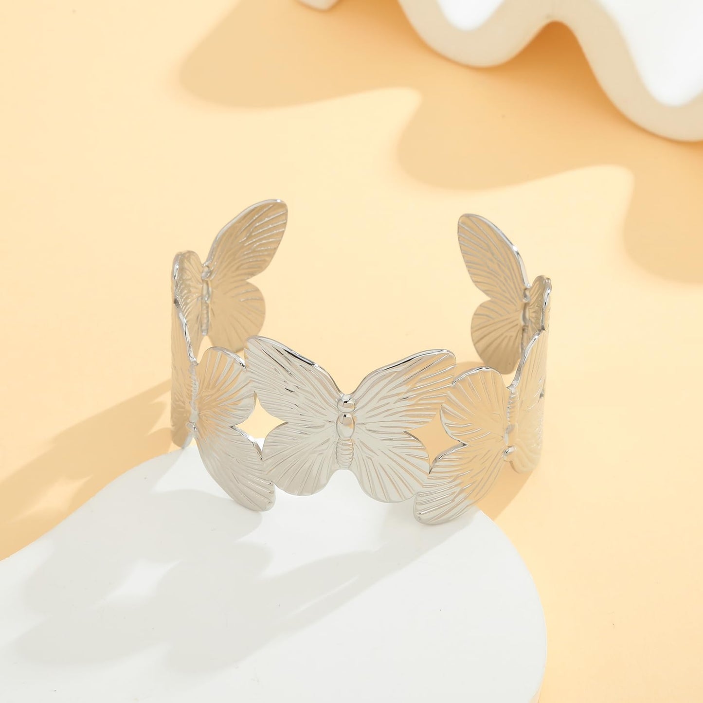 WOWORAMA Chunky Gold Cuff Bracelets for Women Vintage Gold Flower Butterfly Bracelet Trendy Boho Wide Open Cuff Bangles Matte Statement Bracelet