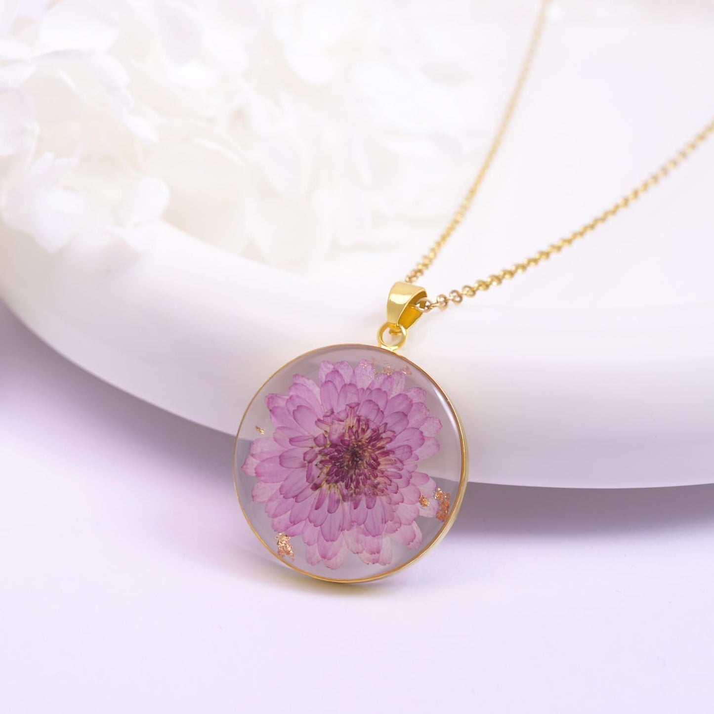 Hefestus Real Pressed Flower Necklace for Women, Handmade Boho Chic Dangle Design, Unique Floral Jewelry, Cute and Thoughtful Gift for Christmas, Valentine’s & Mother’s Day