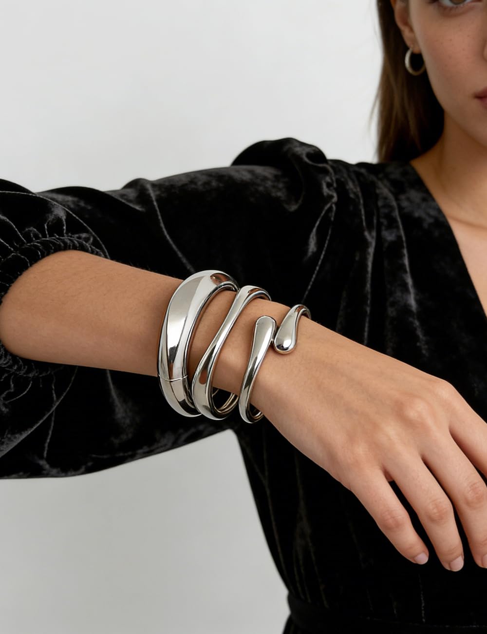 Chunky Gold Bangle Bracelets for Women, Dainty 14k Gold Plated Big Stackable Bangles Set, Trendy Statement Cuff Bracelet Stack Summer Beach Jewelry Gifts