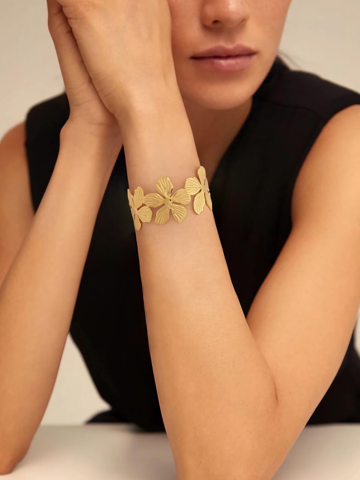 WOWORAMA Chunky Gold Cuff Bracelets for Women Vintage Gold Flower Butterfly Bracelet Trendy Boho Wide Open Cuff Bangles Matte Statement Bracelet