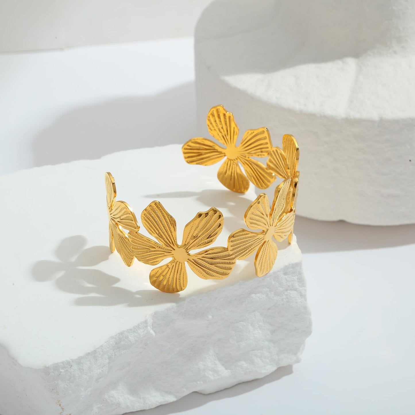WOWORAMA Chunky Gold Cuff Bracelets for Women Vintage Gold Flower Butterfly Bracelet Trendy Boho Wide Open Cuff Bangles Matte Statement Bracelet