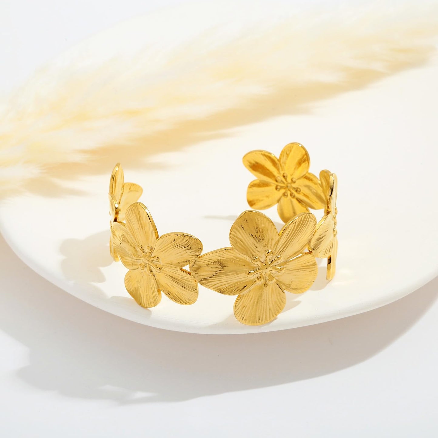 WOWORAMA Chunky Gold Cuff Bracelets for Women Vintage Gold Flower Butterfly Bracelet Trendy Boho Wide Open Cuff Bangles Matte Statement Bracelet