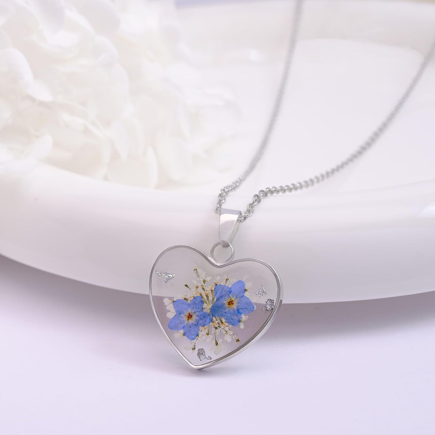 Hefestus Real Pressed Flower Necklace for Women, Handmade Boho Chic Dangle Design, Unique Floral Jewelry, Cute and Thoughtful Gift for Christmas, Valentine’s & Mother’s Day