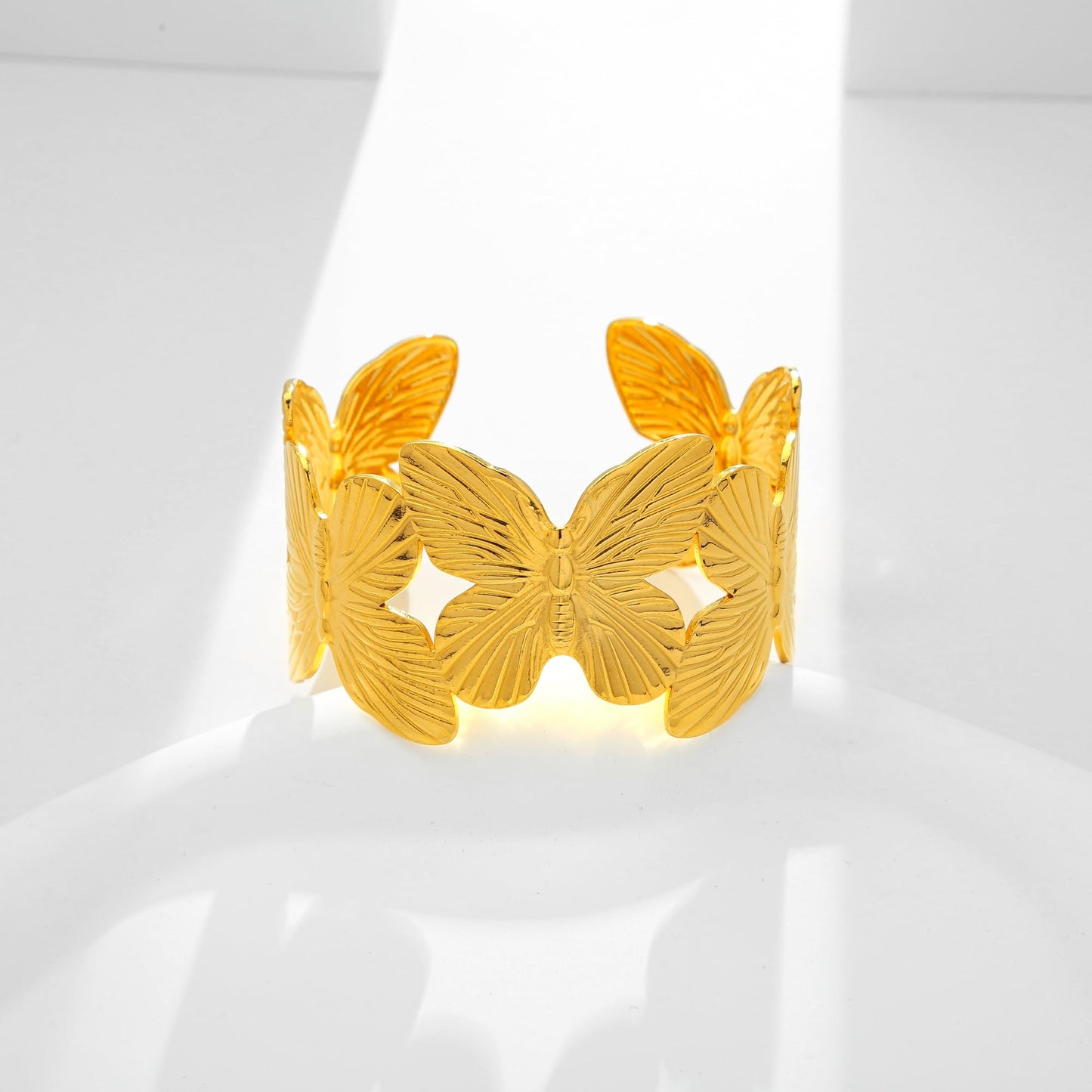 WOWORAMA Chunky Gold Cuff Bracelets for Women Vintage Gold Flower Butterfly Bracelet Trendy Boho Wide Open Cuff Bangles Matte Statement Bracelet