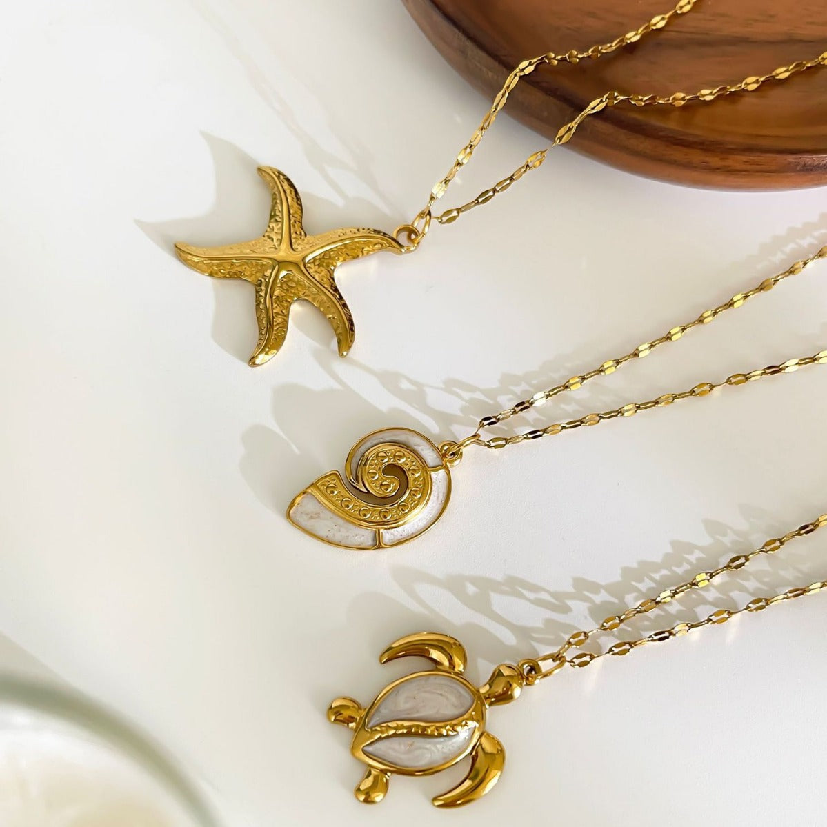 Seashell necklace set