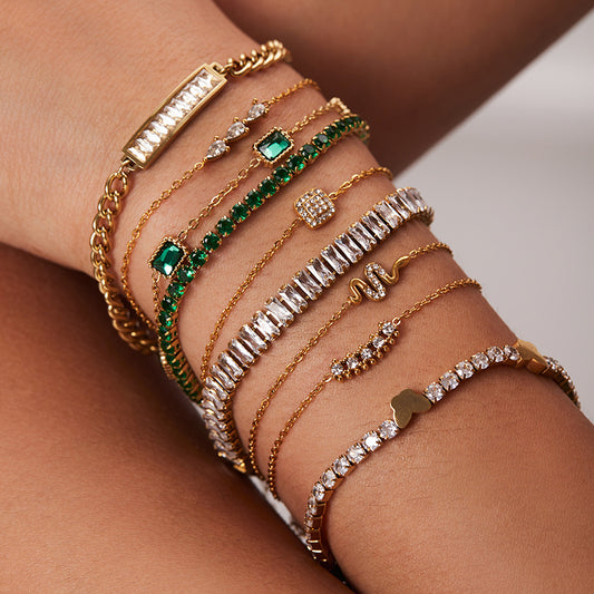 Emerald bracelet set