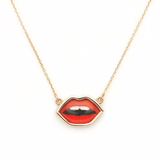 Kiss Necklace
